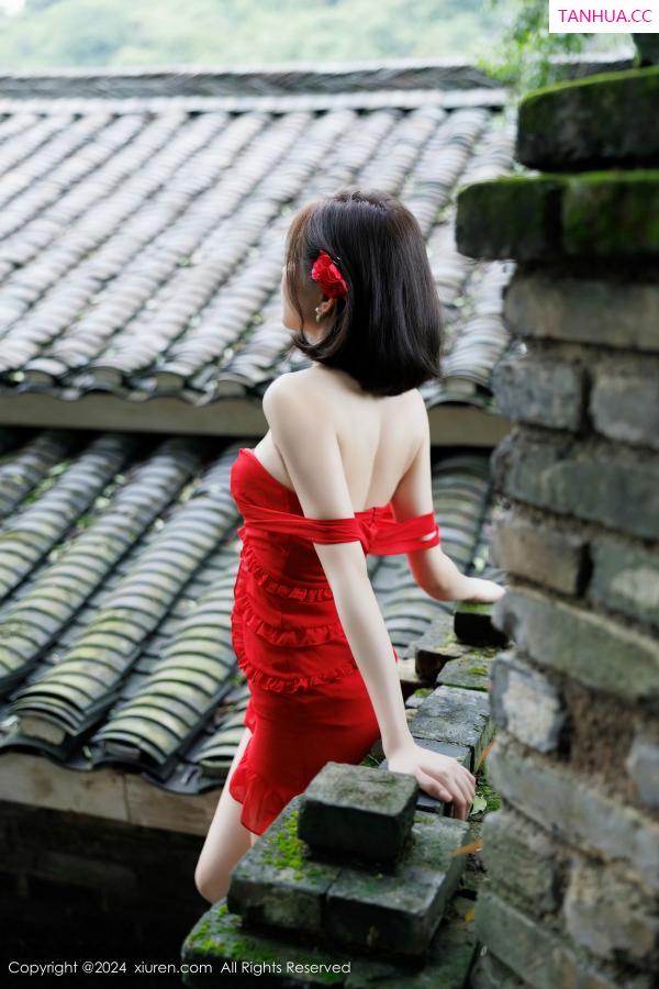 陈芝 芝芝Booty [XiuRen]高清写真图 2024.11.14 No.9449 徐莉芝Booty 黑丝美腿第38张图片